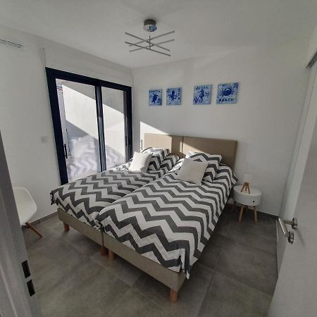 T3 Neuf Avec Terrasse Face A La Mer Bandol Exterior photo